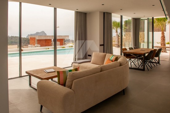 Villa avec vue sur la mer à vendre à Calpe, Costa Blanca.